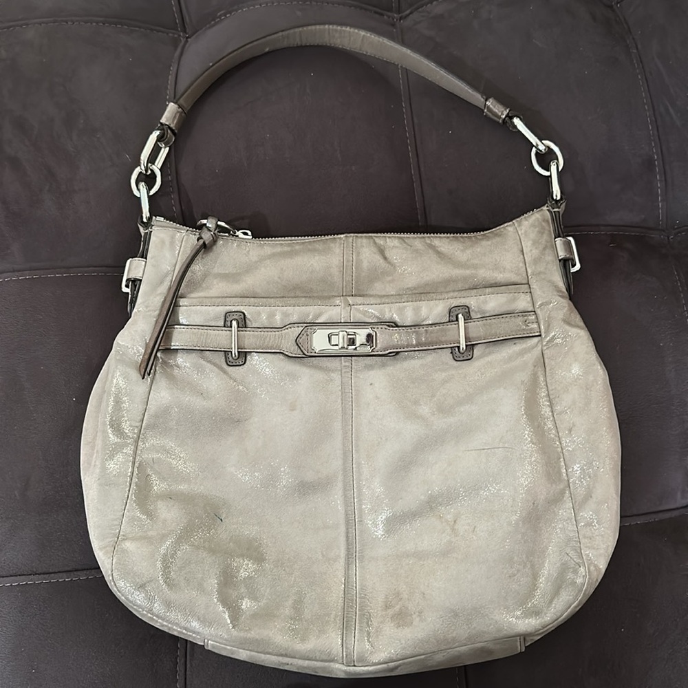 Coach Metallic Cream Shoulder Bag - Picture 2 of 6